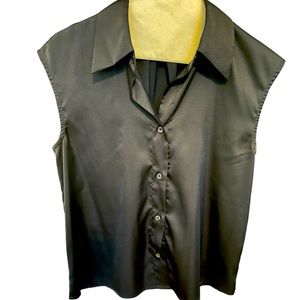 Banana Republic navy top 💙